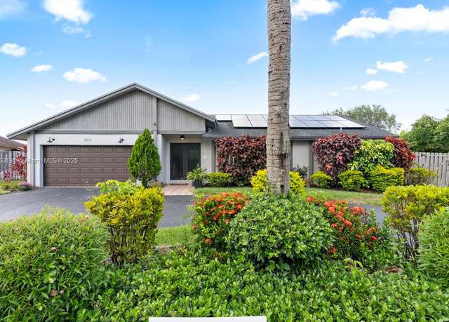 Property at 7831 NW 11th Ct, Plantation, FL 33322, 4 beds, 2.5 baths
