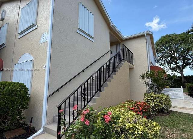 Property at 657 Waterside Dr #657, Hypoluxo, FL 33462, 2 beds, 2 baths