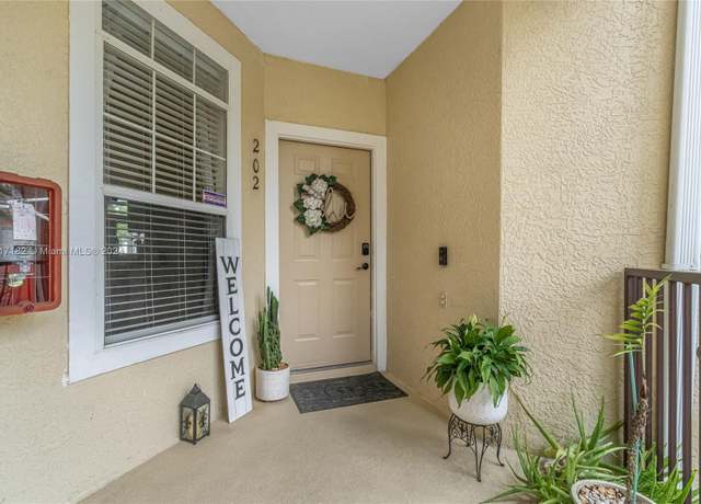 Property at 701 Seabrook Ct #202, Other City - In The State Of Florida, FL 32714, 3 beds, 2.5 baths