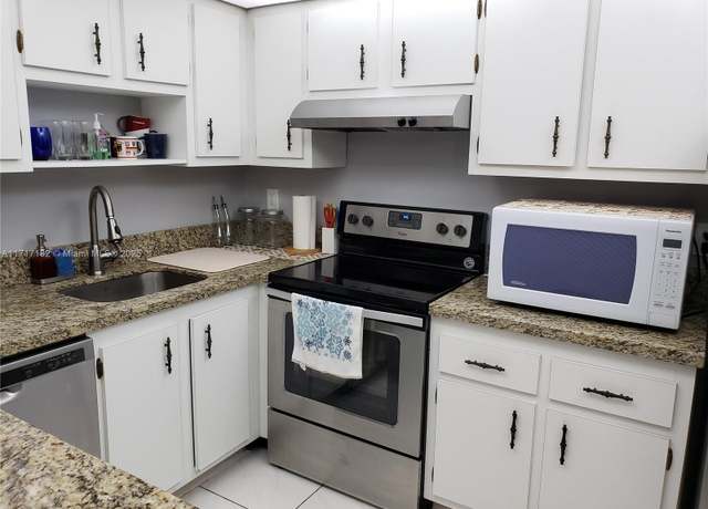 Property at 4160 Inverrary Dr #505, Lauderhill, FL 33319, 1 bed, 1.5 baths