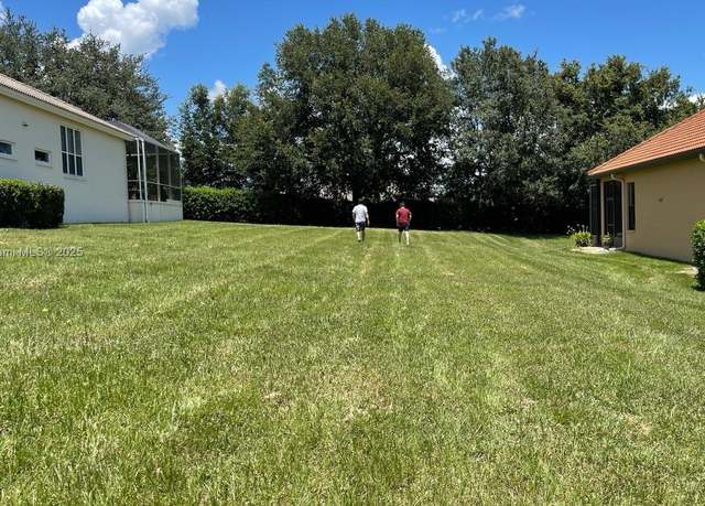 Property at 491 W Doerr Path, FL 34442