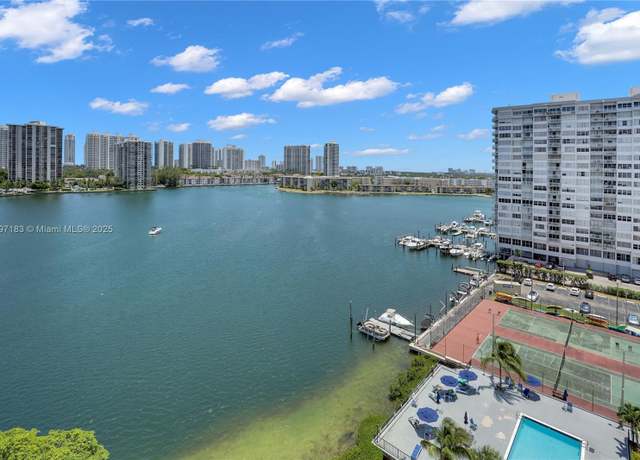 Property at 2750 NE 183rd St #312, Aventura, FL 33160, 1 bed, 1.5 baths