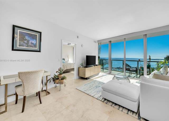 Property at 888 Biscayne Blvd #3702, Miami, FL 33132, 1 bed, 1.5 baths
