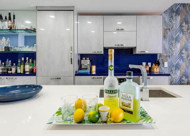 Property at 650 NE 32 #3302, Miami, FL 33137, 1 bed, 2 baths