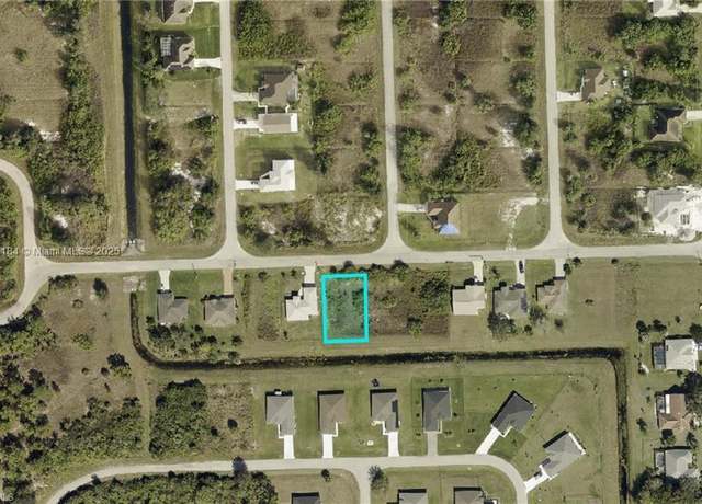 Property at 616 Kingsbury St E, Lehigh Acres, FL 33974