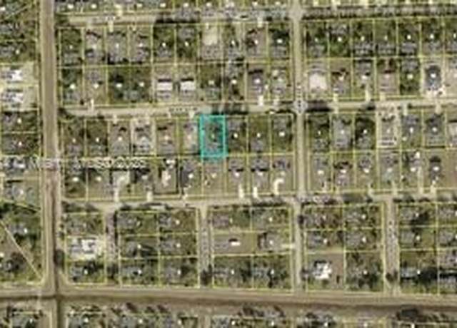 Property at 3007 48th St W, FL 33971