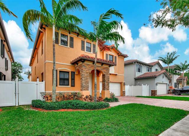 Property at 3544 W 94th St, Hialeah, FL 33018, 5 beds, 3 baths