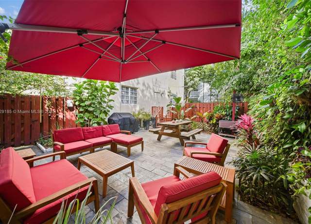 Property at 832 15th St #4, Miami Beach, FL 33139, 2 beds, 2 baths