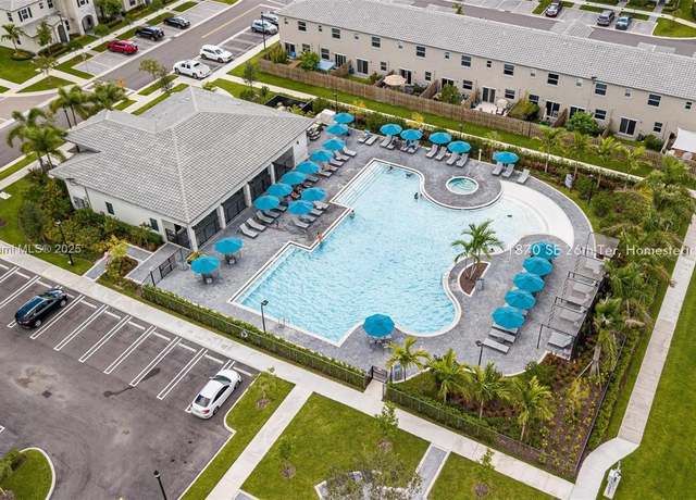 Property at 1870 SE 26th Ter, Homestead, FL 33035, 3 beds, 2.5 baths