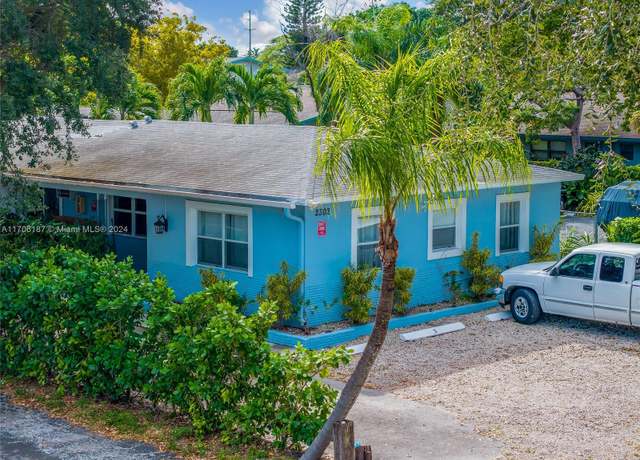 Property at 2302 Taylor St, Hollywood, FL 33020, 16 beds, 14 baths
