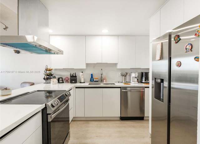 Property at 1825 W 44th Pl #1205, Hialeah, FL 33012, 1 bed, 1 bath