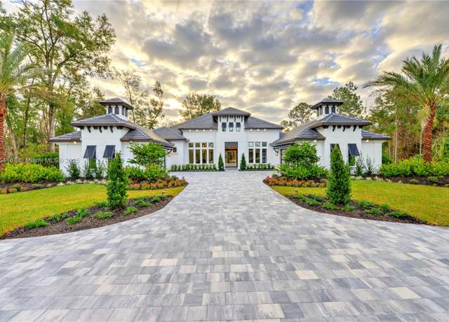 Property at 1829 Adrian Creek Blvd, Port Orange, FL 32128, 4 beds, 4.5 baths