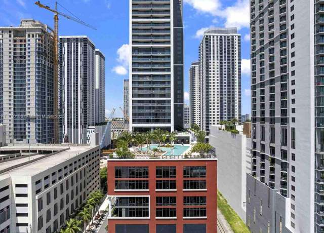 Property at 159 NE 6 St #3301, Miami, FL 33132, 2 beds, 2 baths