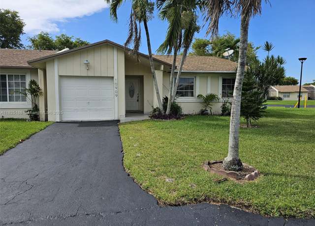 Property at 10909 SW 117th Pl, Miami, FL 33186, 3 beds, 2 baths