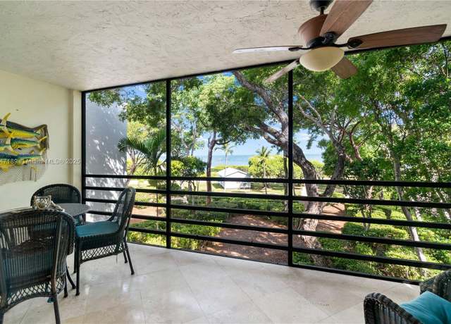 Property at 109 Sanctuary Dr, Key Largo, FL 33037, 3 beds, 2.5 baths