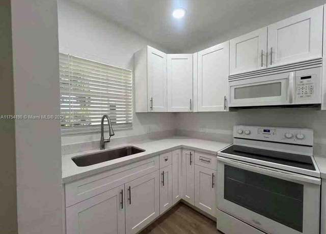 Property at 401 Malaga, Coral Gables, FL 33134, 10 beds, 8 baths