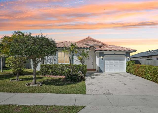 Property at 18234 SW 143rd Pl, Miami, FL 33177, 3 beds, 2 baths