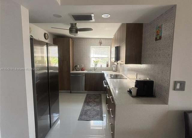 Property at 1865 S Ocean Dr Unit 4F, Hallandale Beach, FL 33009, 2 beds, 2 baths