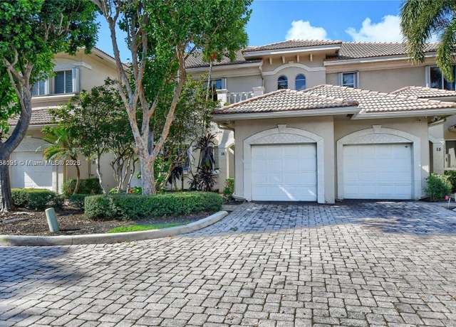 Property at 23 Royal Palm Way #16, Boca Raton, FL 33432, 3 beds, 2.5 baths