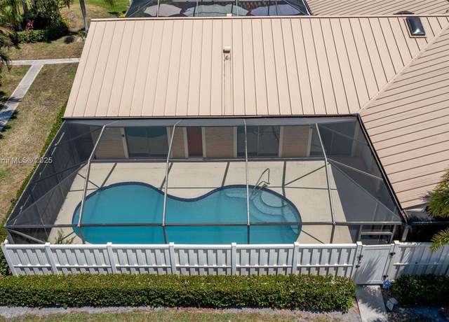 Property at 5926 Golden Eagle Cir, Palm Beach Gardens, FL 33418, 3 beds, 2 baths