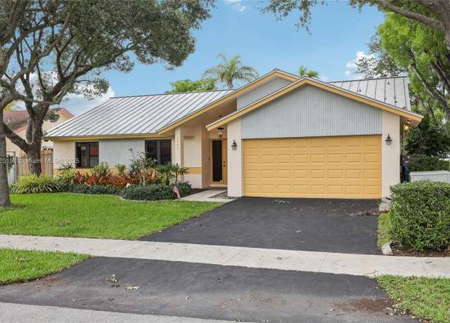 Property at 1860 NW 43rd St, Oakland Park, FL 33309, 3 beds, 2 baths