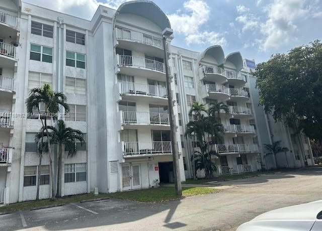 Property at 484 NW 165th St Rd Unit A-415, Miami, FL 33169, 2 beds, 2 baths