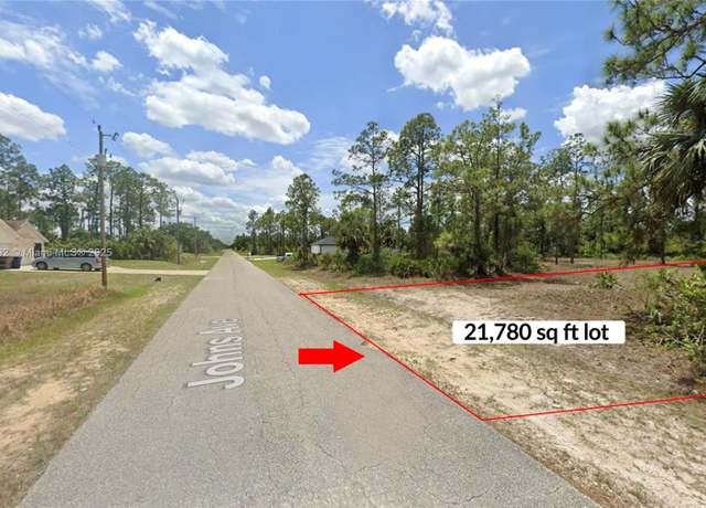 Property at 705 Johns Ave, Lehigh Acres, FL 33972