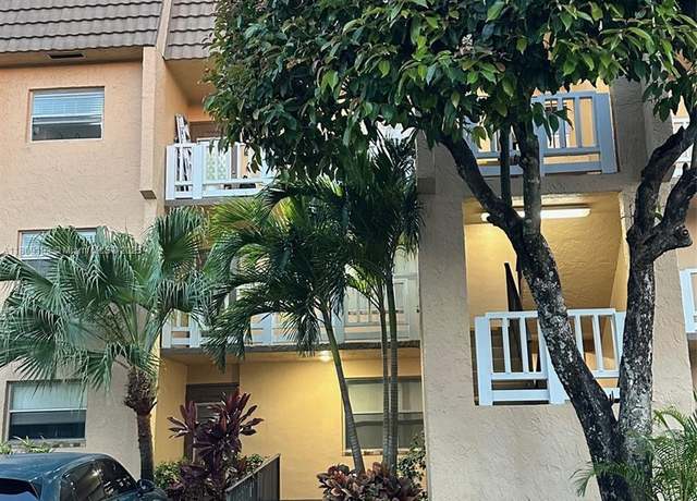 Property at 9201 Sunrise Lakes Blvd #301, Sunrise, FL 33322, 2 beds, 2 baths