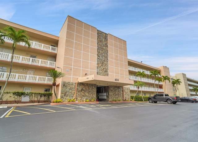 Property at 424 SE 10th St #402, Dania Beach, FL 33004, 2 beds, 2 baths