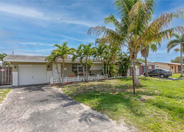 Property at 8851 NW 12th St, Pembroke Pines, FL 33024, 2 beds, 1 bath