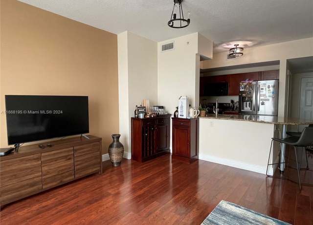 Property at 7275 SW 90th Way #407, Miami, FL 33156, 1 bed, 2 baths