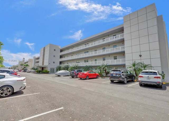 Property at 314 SE 10th St #403, Dania Beach, FL 33004, 2 beds, 2 baths