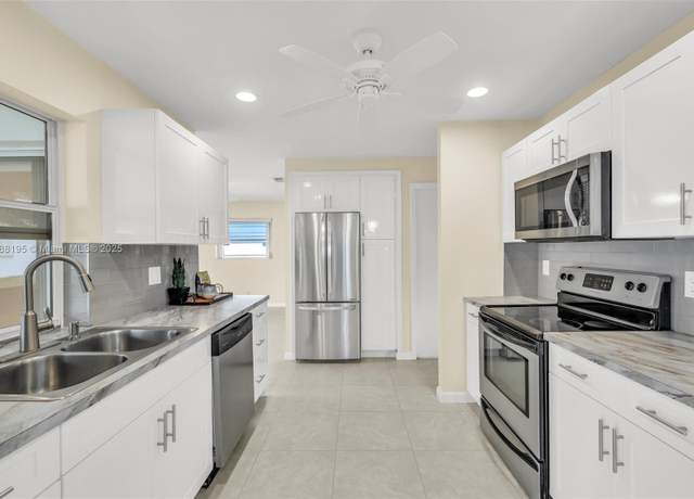 Property at 1171 NW 88th Way, Plantation, FL 33322, 2 beds, 2 baths