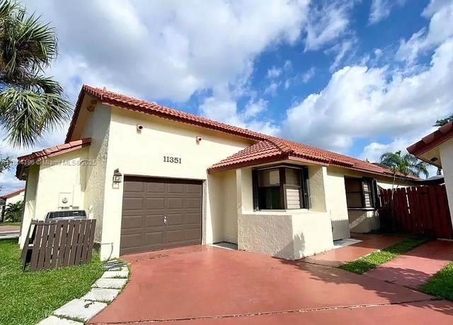 Property at 11351 SW 8th Pl, Pembroke Pines, FL 33025, 3 beds, 2 baths