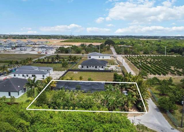 Property at 19785 SW 326th St, Homestead, FL 33030