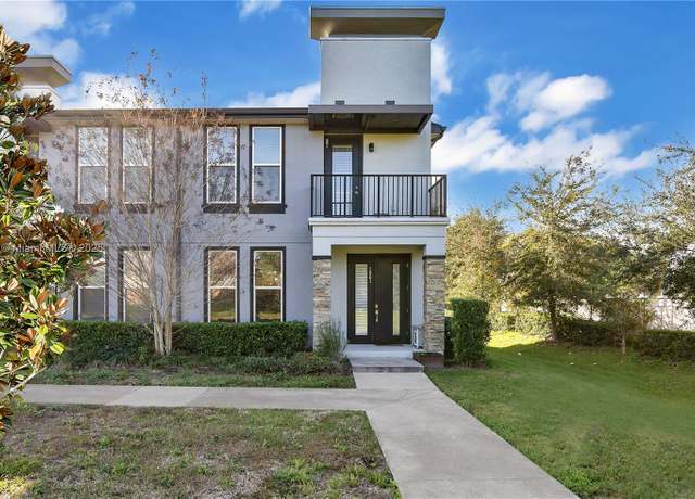 Property at 1861 Houston St, Kissimmee, FL 34743, 3 beds, 2.5 baths