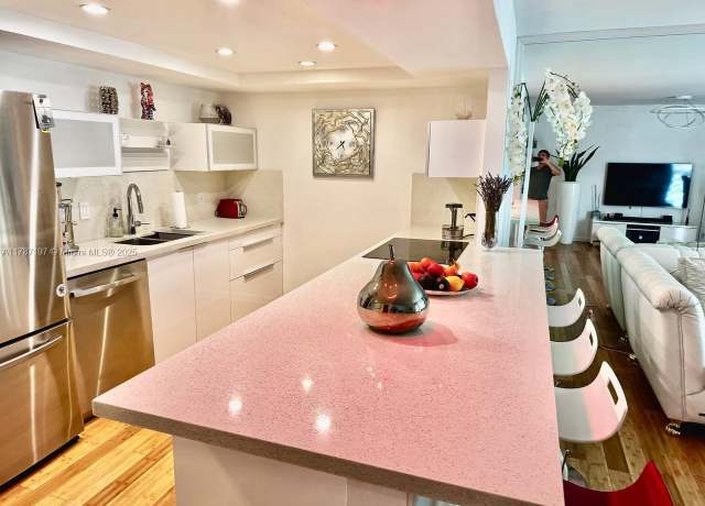 Property at 1001 Three Islands Blvd #331, Hallandale Beach, FL 33009, 3 beds, 3 baths