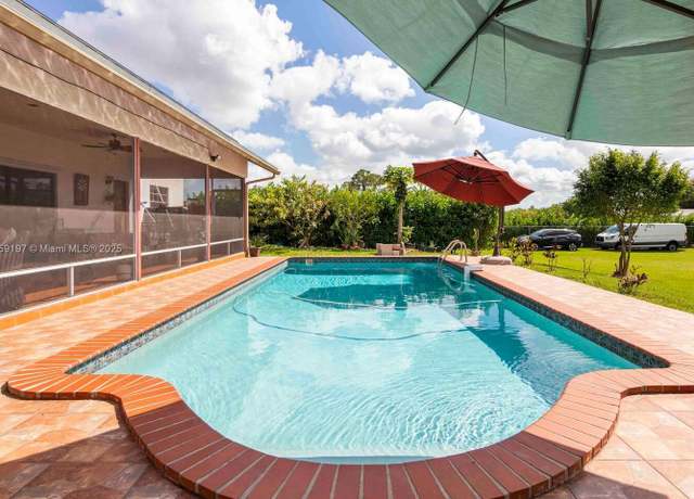 Property at 19900 SW 326th St, Homestead, FL 33030, 4 beds, 3 baths