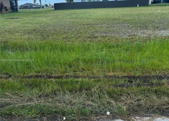 Property at 1224 NW 15 Pl, Cape Coral, FL 33993