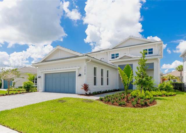 Property at 12479 Nautilus Cir, Palm Beach Gardens, FL 33412, 4 beds, 3.5 baths