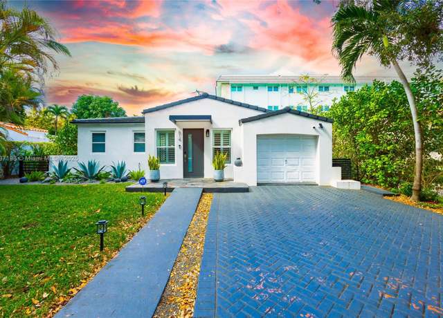 Property at 814 Monterey St, Coral Gables, FL 33134, 3 beds, 2 baths