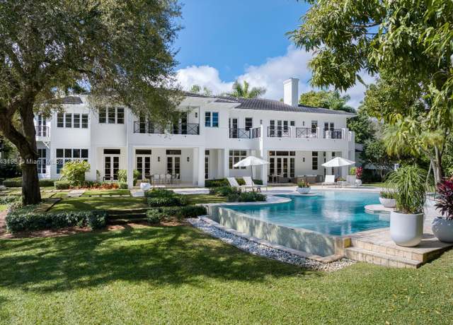 Property at 9001 Banyan Dr, Coral Gables, FL 33156, 7 beds, 8 baths