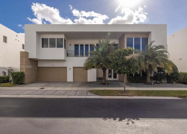 Property at 10250 NW 75th Ter, Doral, FL 33178, 5 beds, 5.5 baths