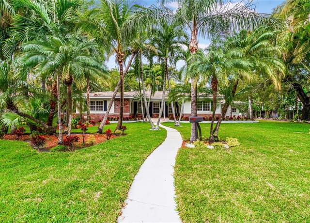 Property at 4756 Bay Point Rd, Miami, FL 33137, 4 beds, 5 baths