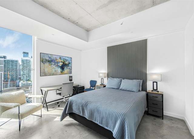 Property at 151 SE 1st St #2409, Miami, FL 33131, 1 bed, 1 bath