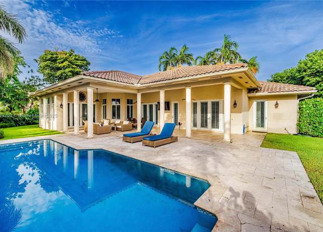 Property at 16721 SW 86th Ct, Palmetto Bay, FL 33157, 4 beds, 3 baths