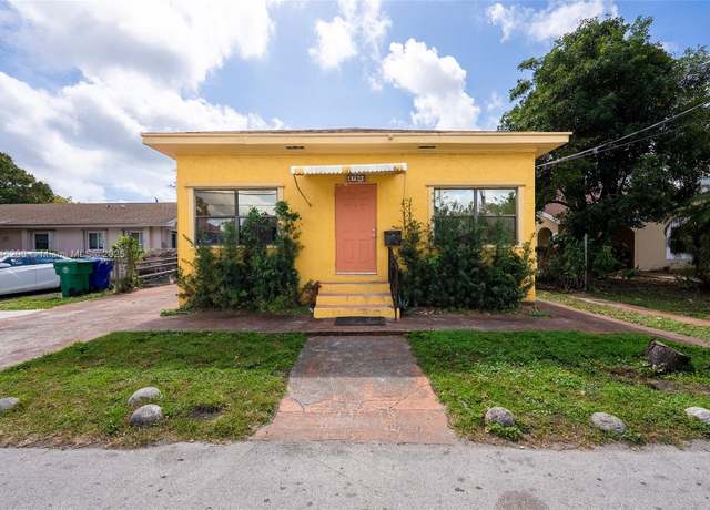Property at 3780 Florida Ave, Coconut Grove, FL 33133, 3 beds, 1 bath