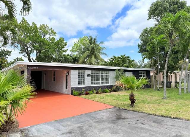 Property at 2339 NW 13th St, Fort Lauderdale, FL 33311, 3 beds, 3 baths