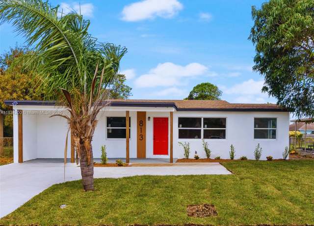 Property at 813 SW 3rd Ct, Delray Beach, FL 33444, 3 beds, 2 baths