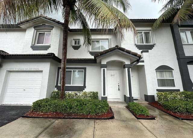 Property at 2311 SE 24th Ave #2311, Homestead, FL 33035, 2 beds, 2.5 baths